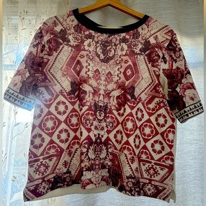 Topshop🌸Geometric Floral All over Print Graphic Tee